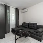 Aparthotel Vip House