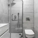 Vip House 4*