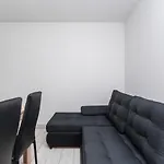 Vip House