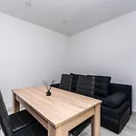 Vip House 4*