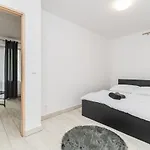 Vip House Apartahotel