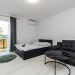 Aparthotel Vip House