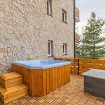 Vip House Apartahotel