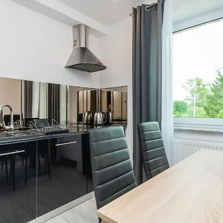 Vip House Apartahotel Sztutowo