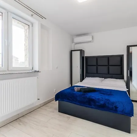 Vip House 4* Sztutowo