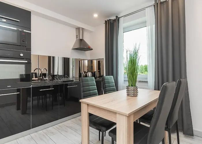 Апарт-отель Vip House Штутово