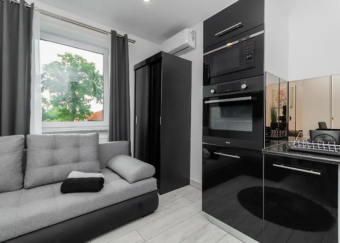 Апарт-отель Vip House Штутово